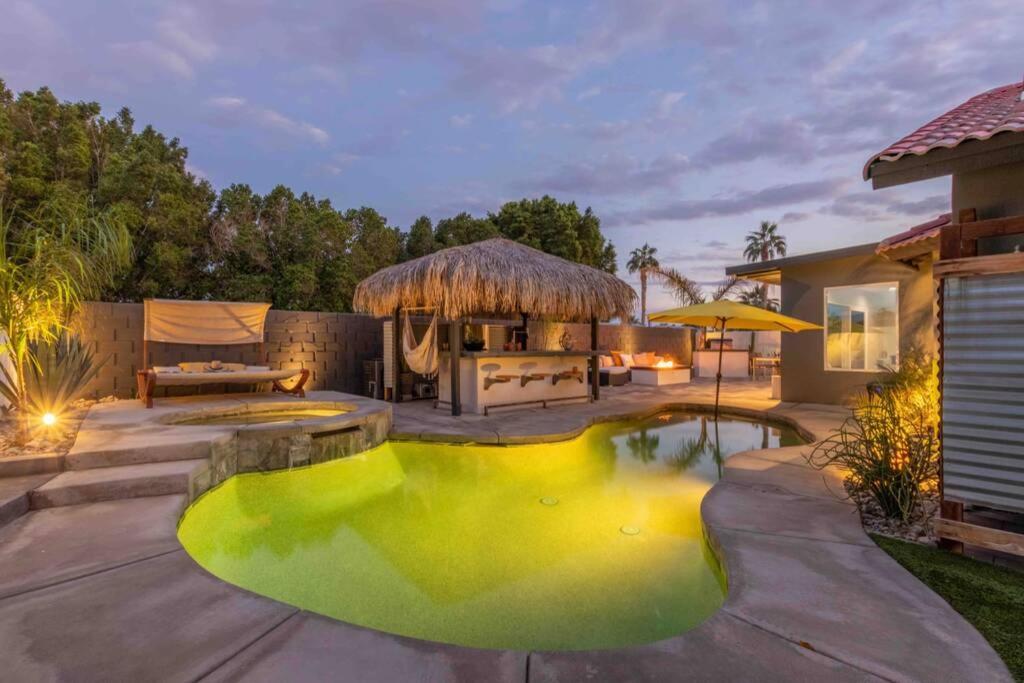 Desert Paradise Salt Water Pool & Spa 1 Mile To Coachella Fest Індіо Екстер'єр фото